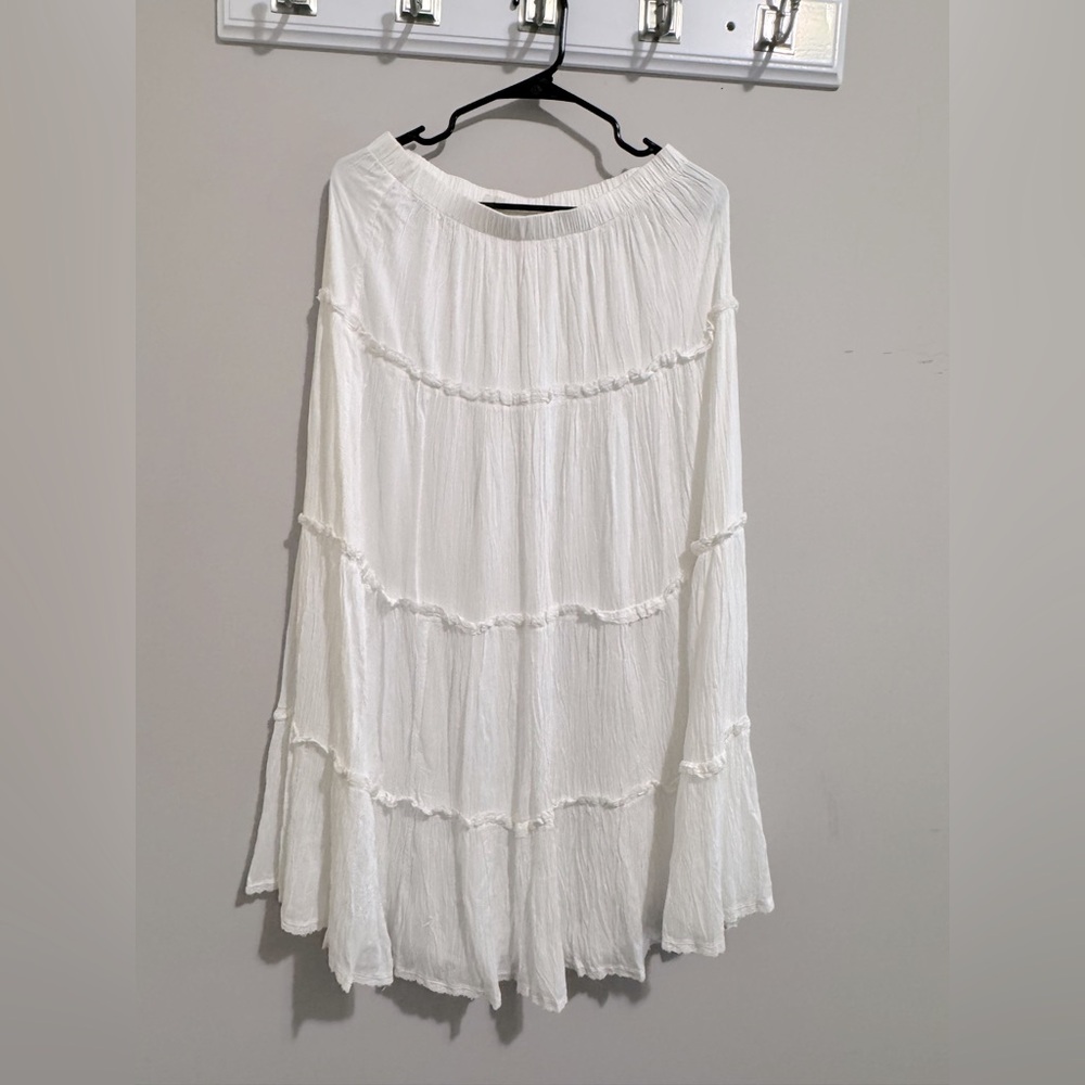 Artizia Wilfred white maxi skirt size M
